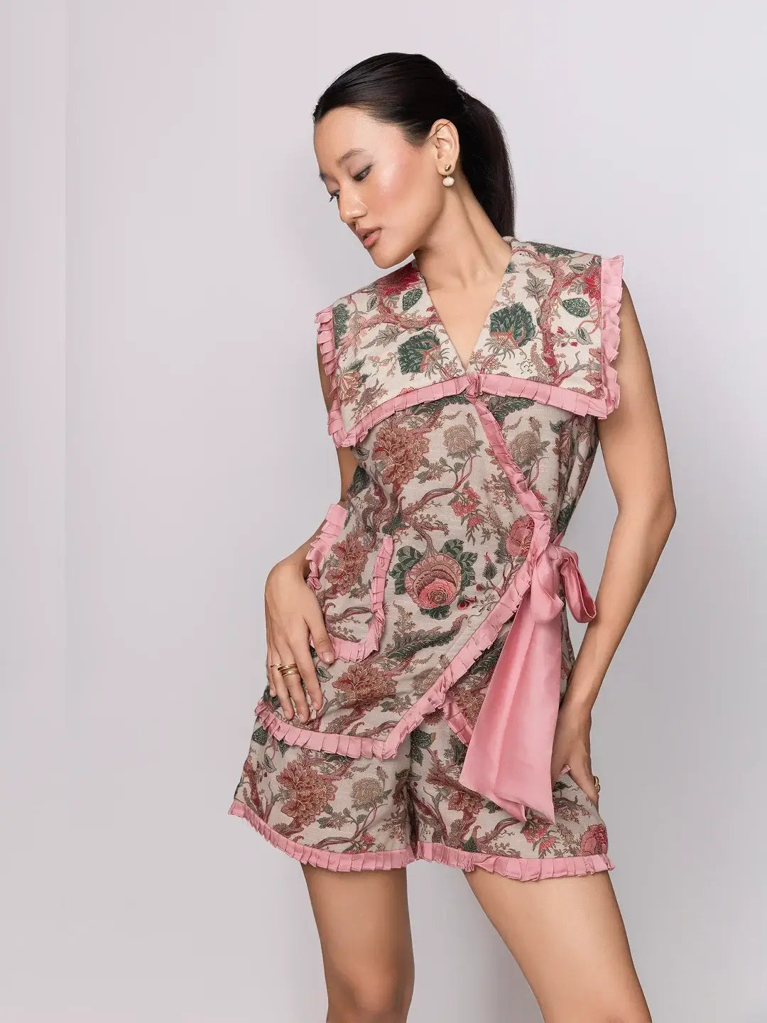 Noor set