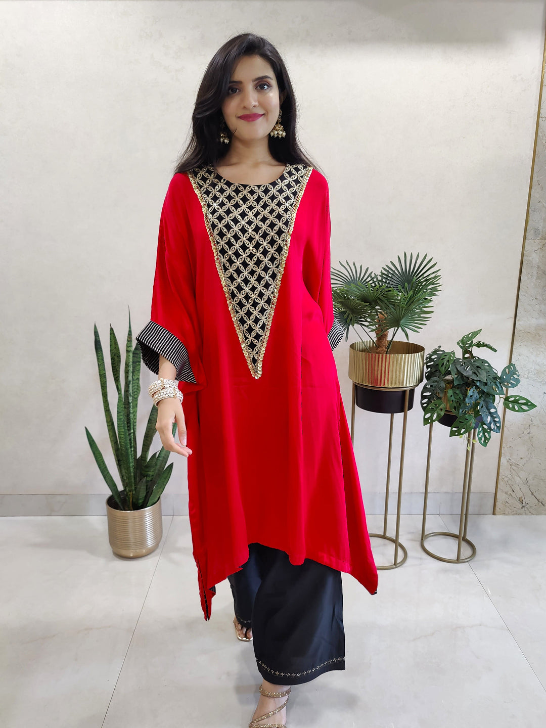 Kaftan kurta-dress with embellished neck