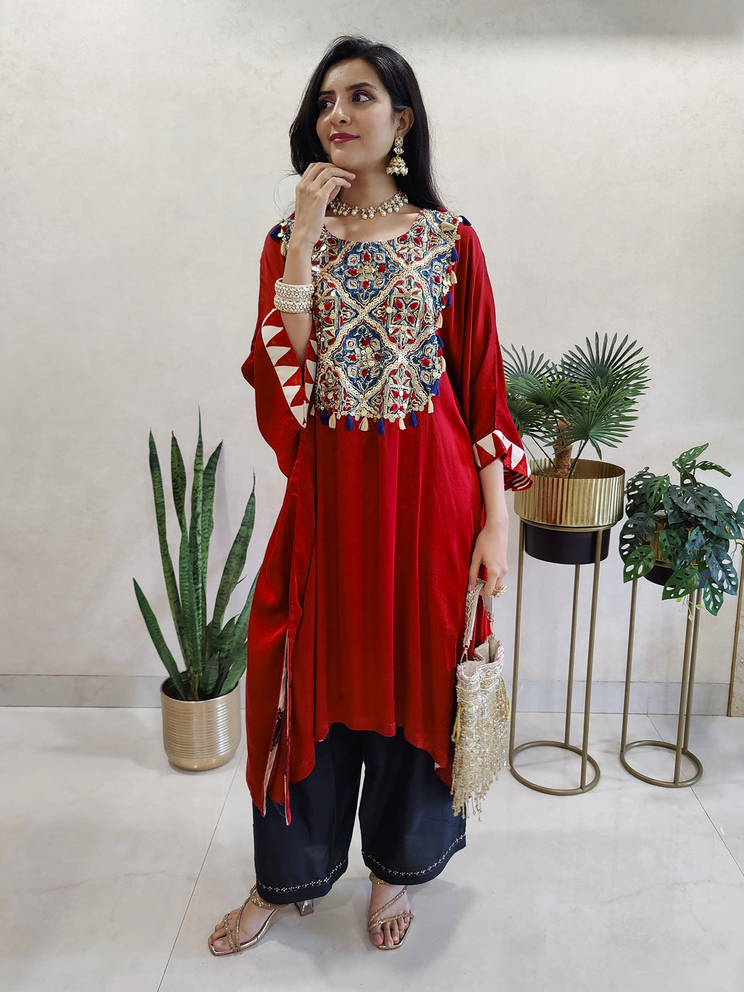 Kaftan kurta-dress with embellished neck