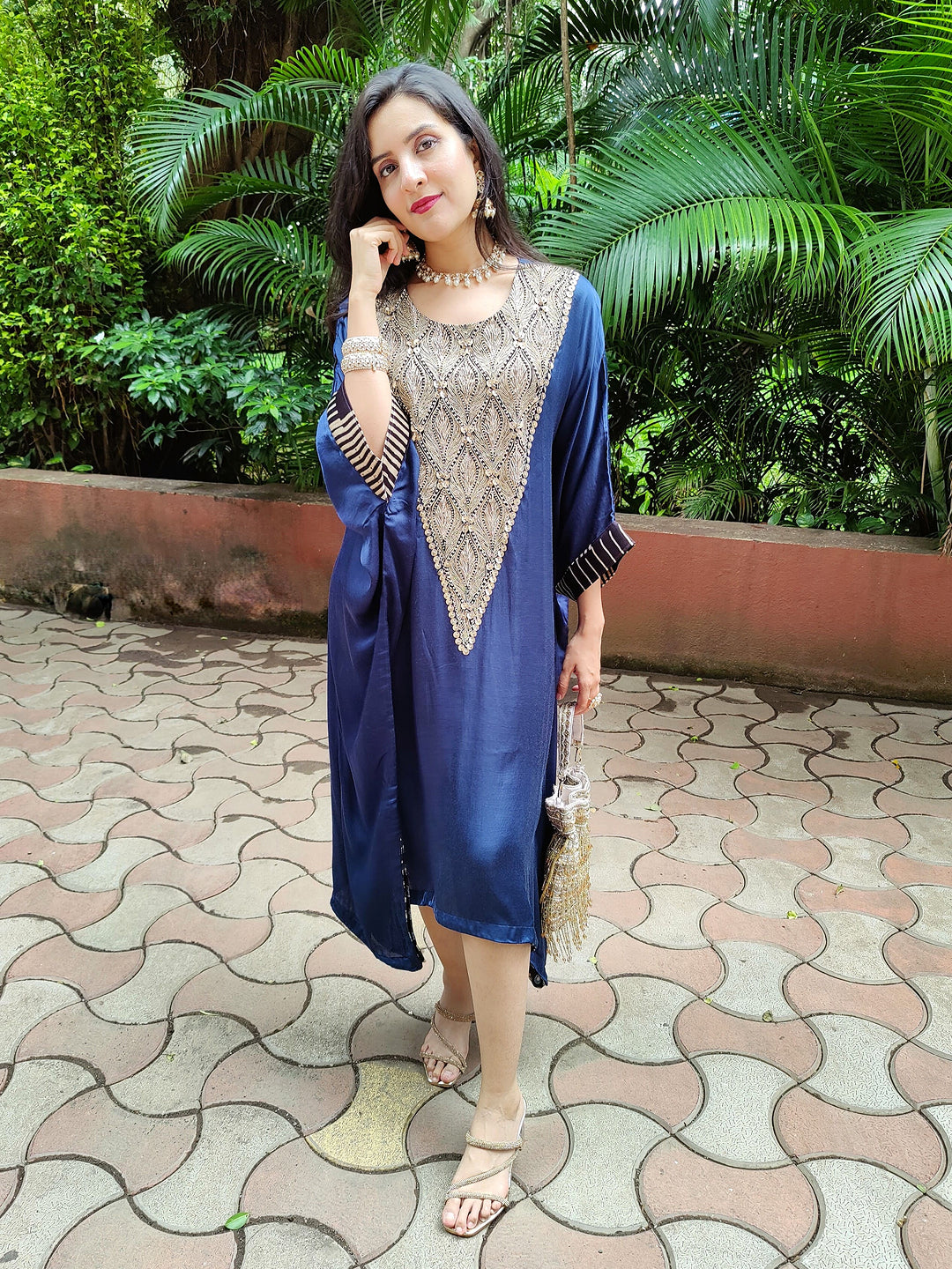 Kaftan kurta-dress with embellished neck