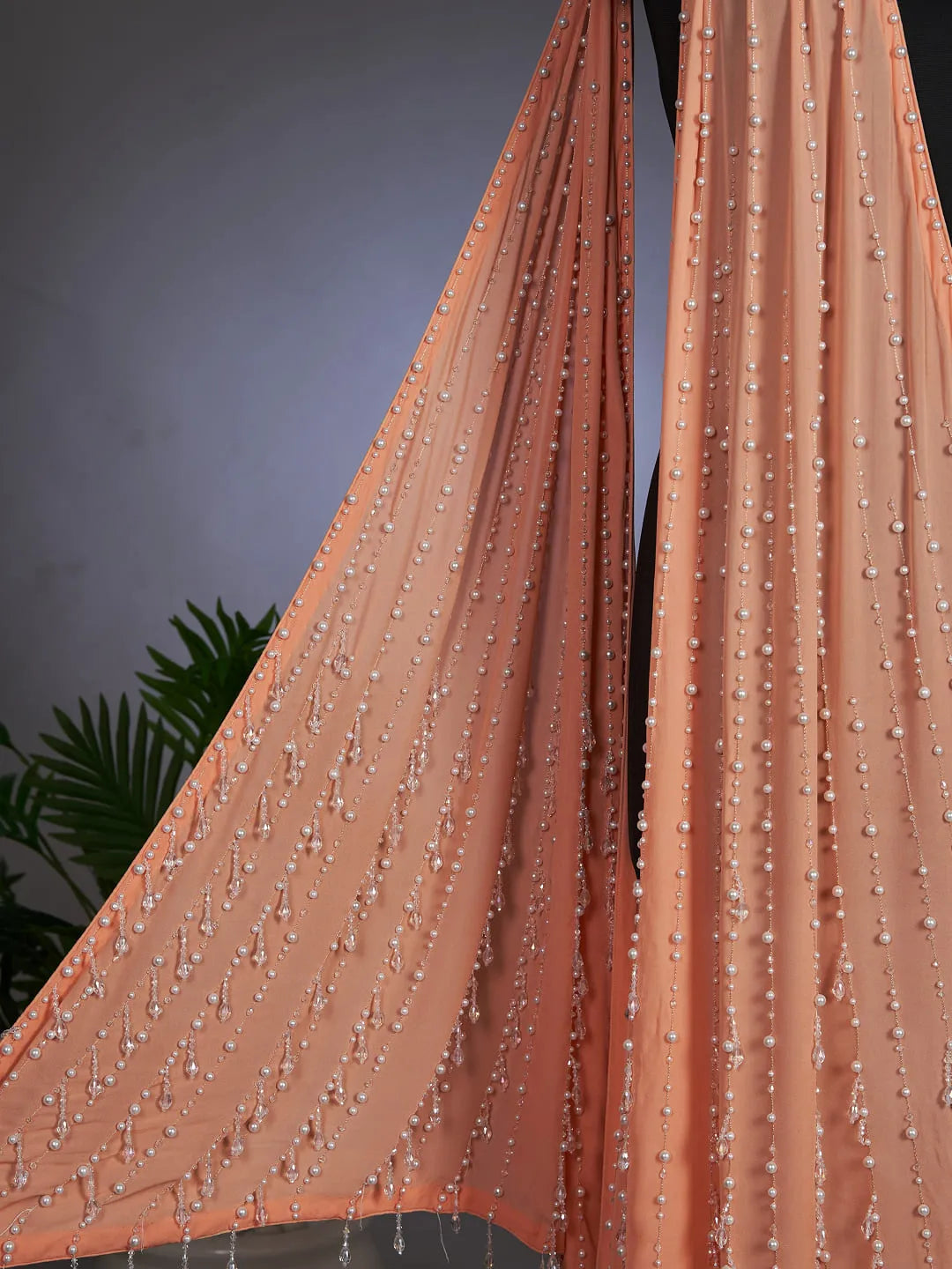 Statement hertiage peach dupatta