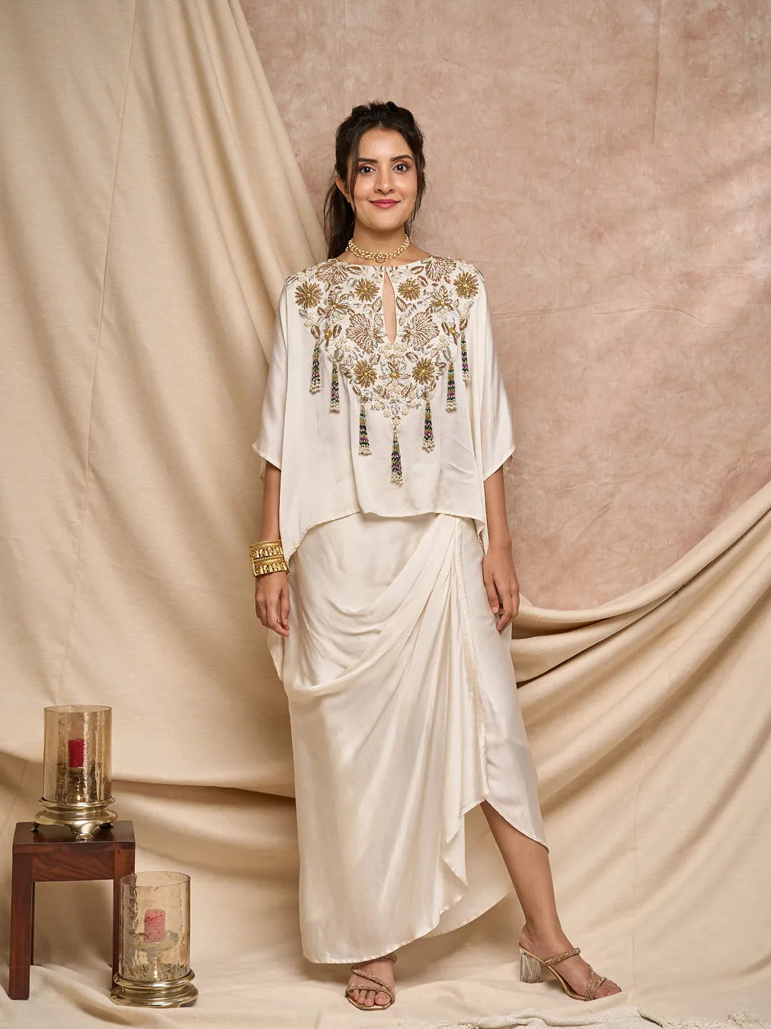 Ivory top coloured tassel