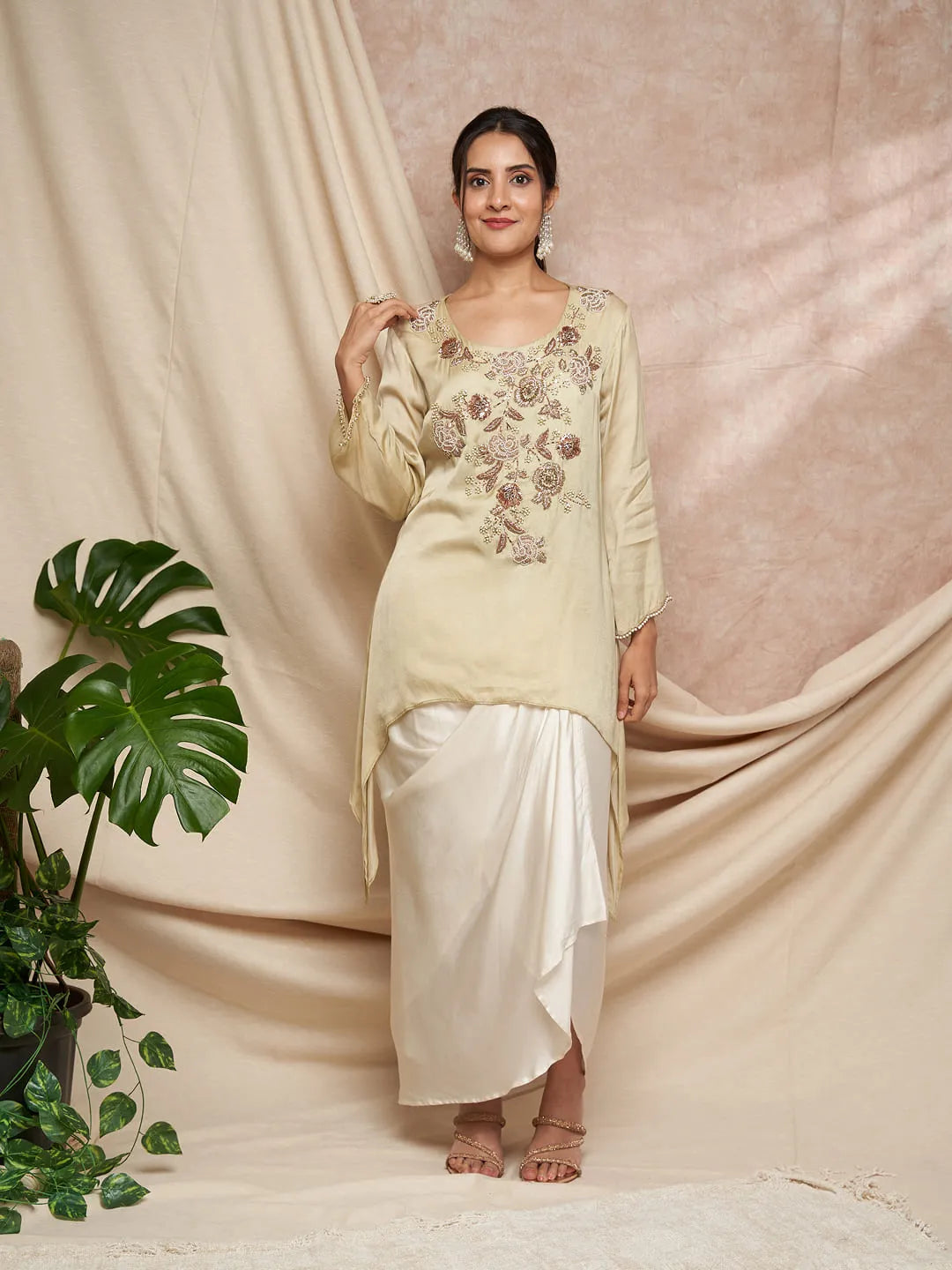 Dusty green Mokash work tunic
