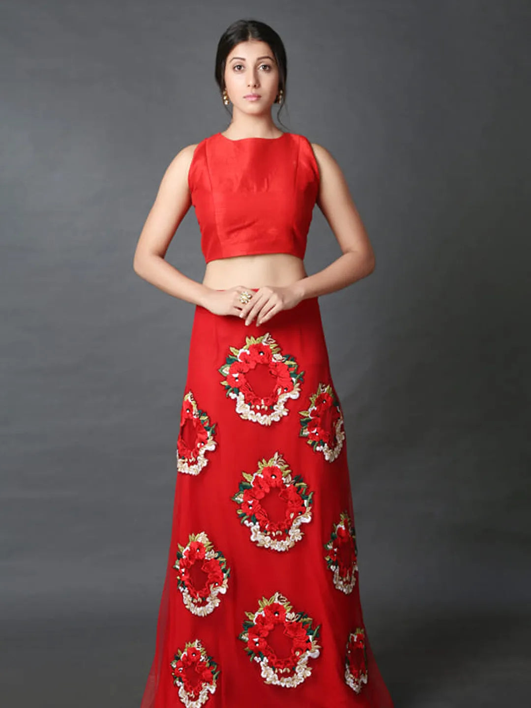 Floral applique red skirt set