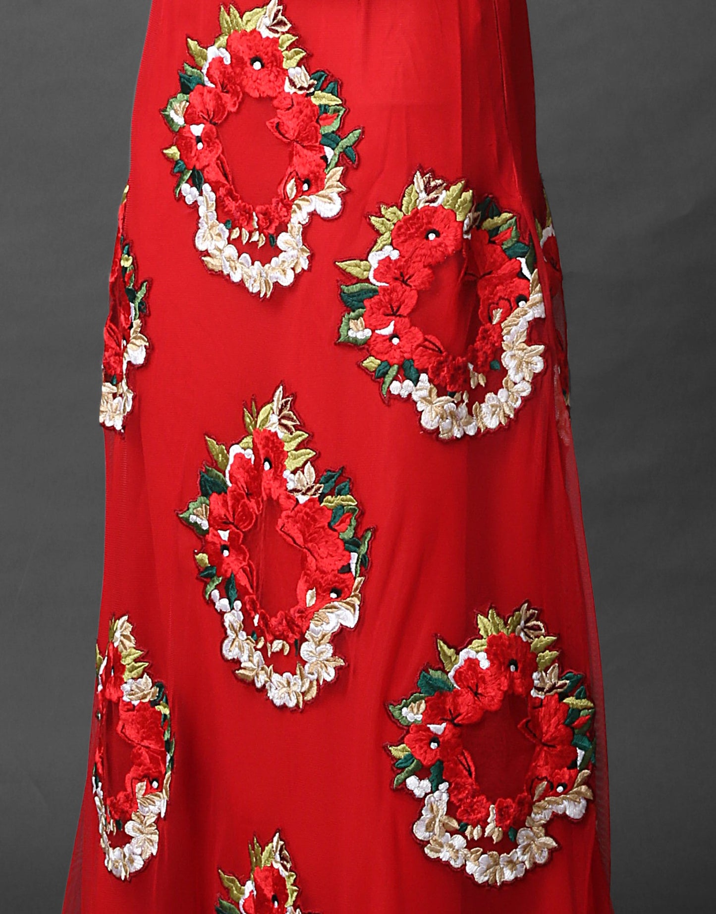 Floral applique red skirt set