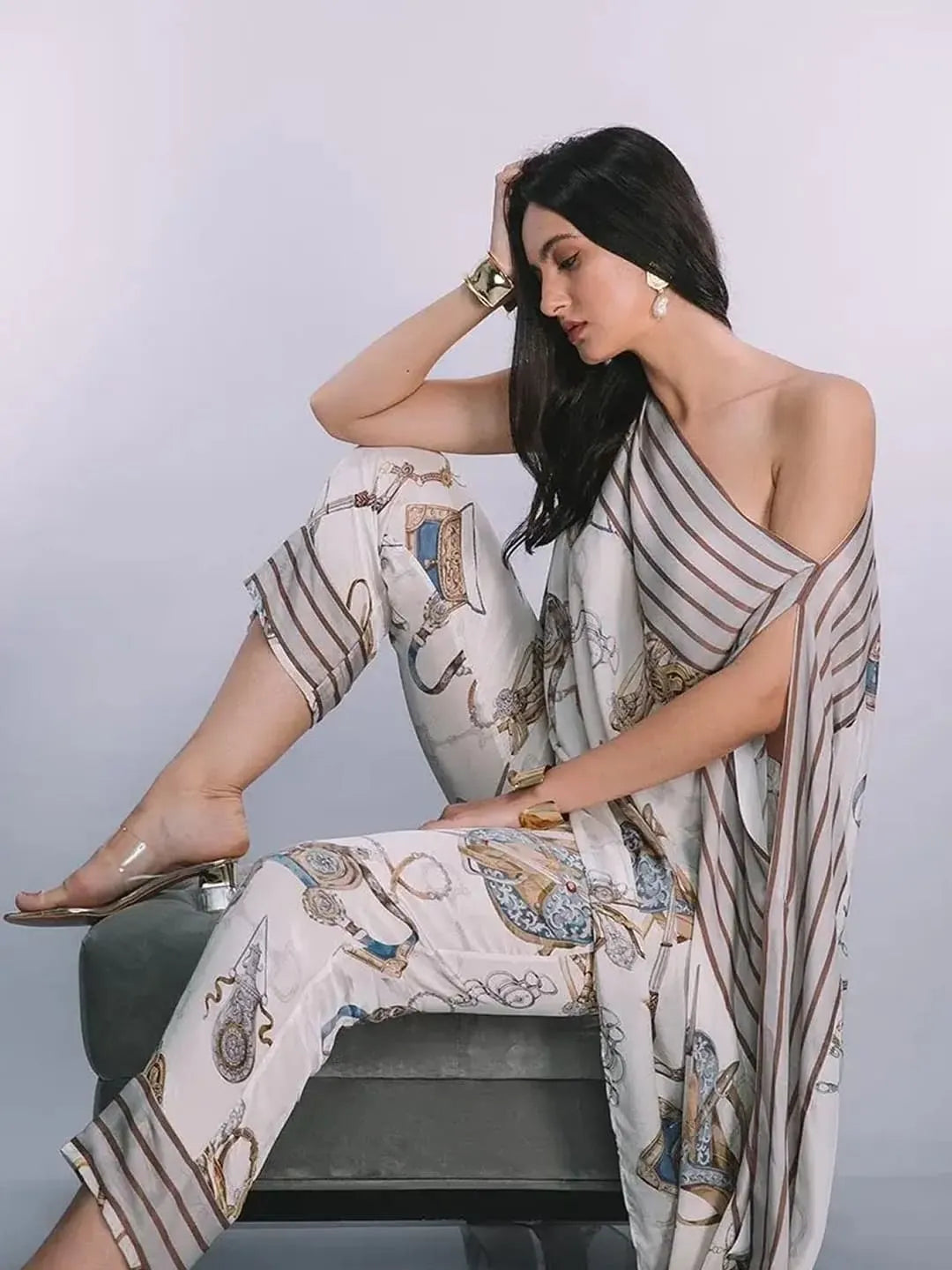 Saddle kaftan top & straight pant