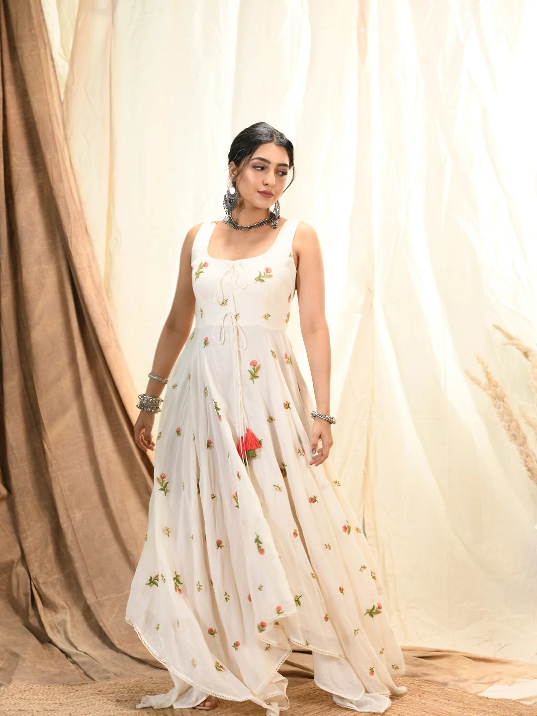 Floral embroidered asymmetrical kurta/dress with  bandhni cape