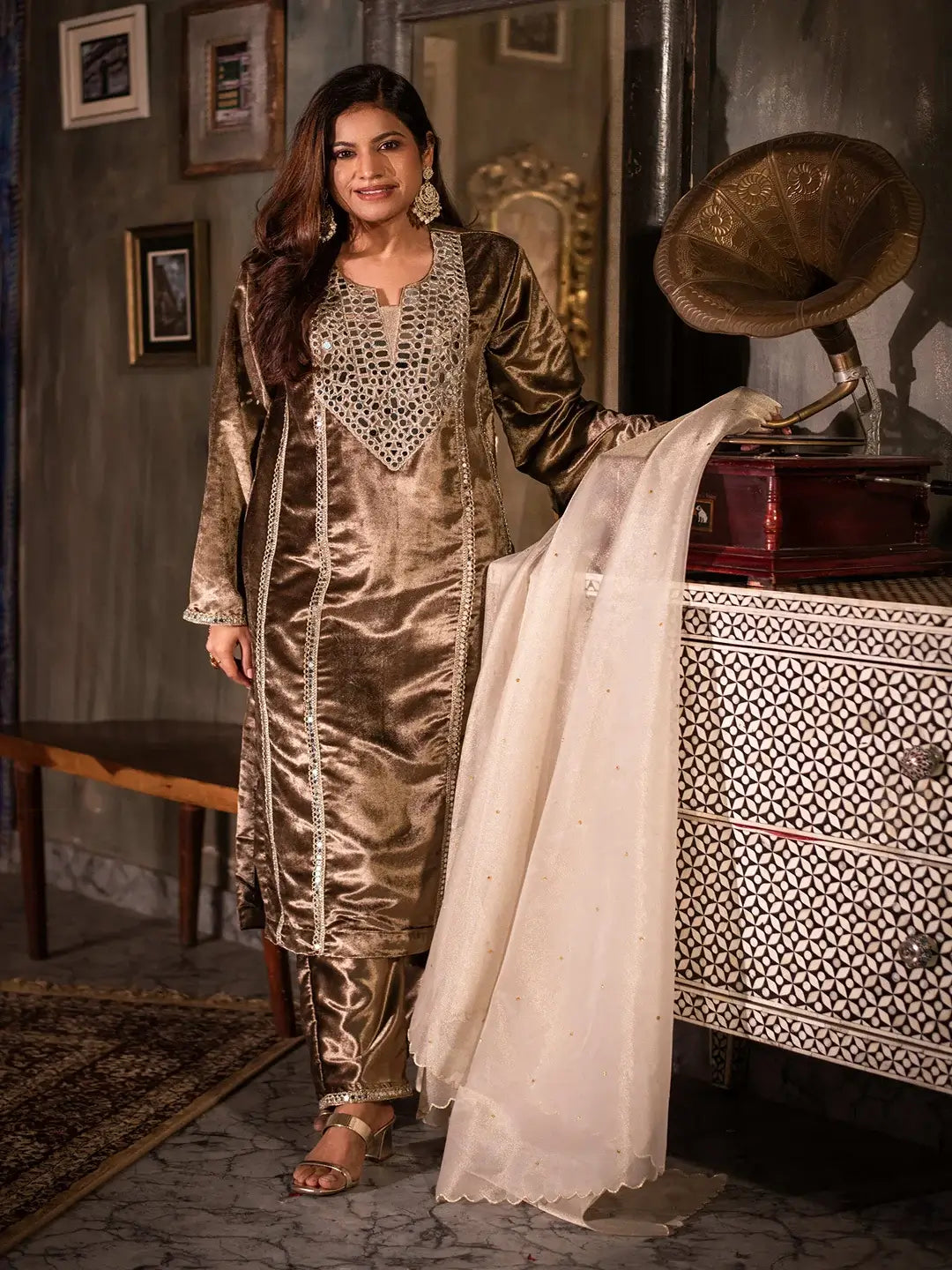 Sheesh Mahal Kurta Set Taupe