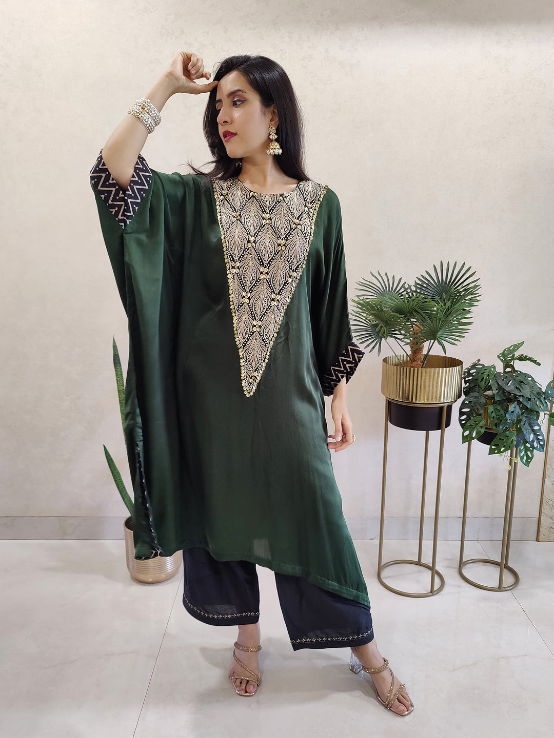 Kaftan kurta-dress with embellished neck