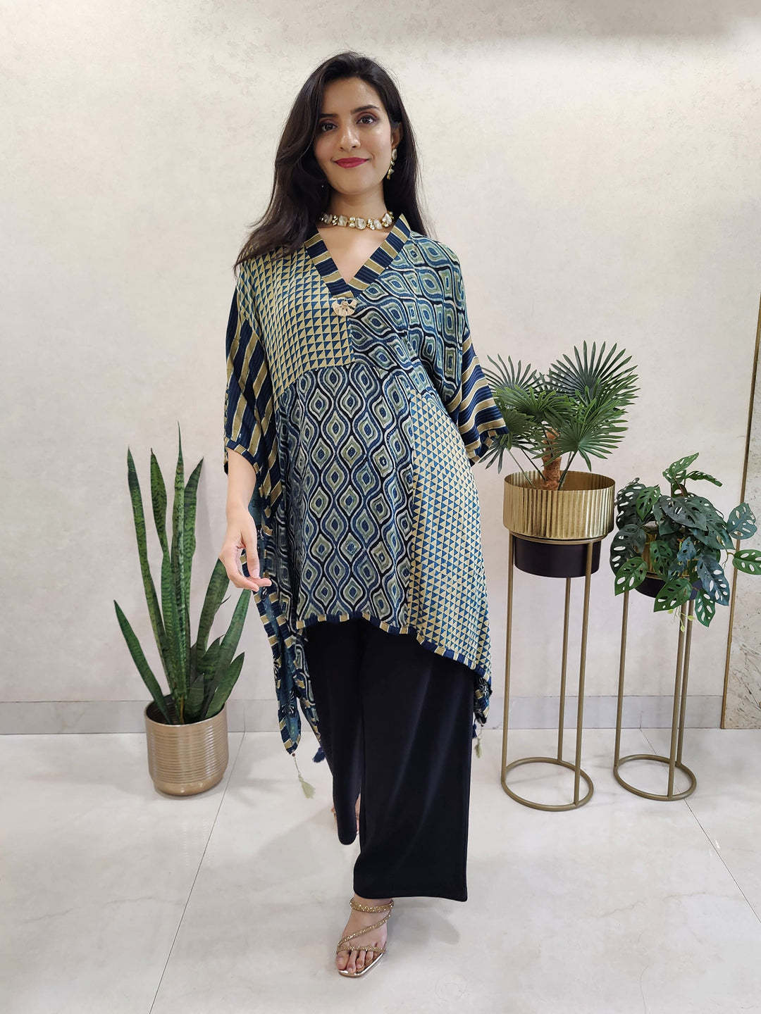Ajarakh kaftan kurta
