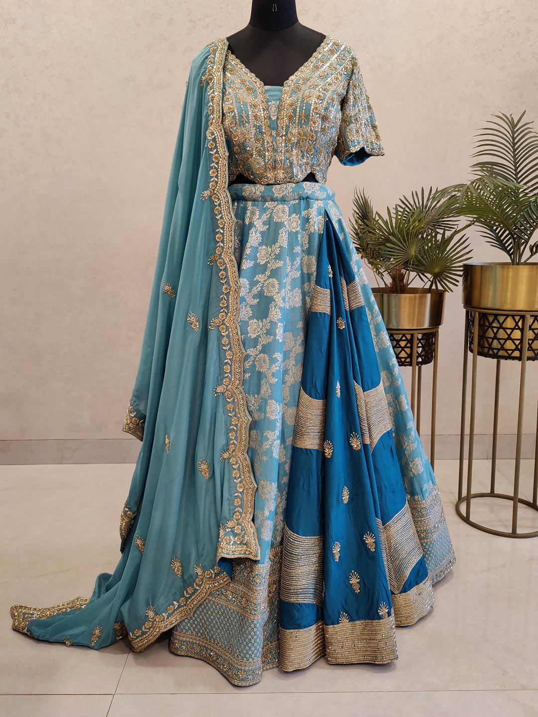 Peacock statement kali lehenga