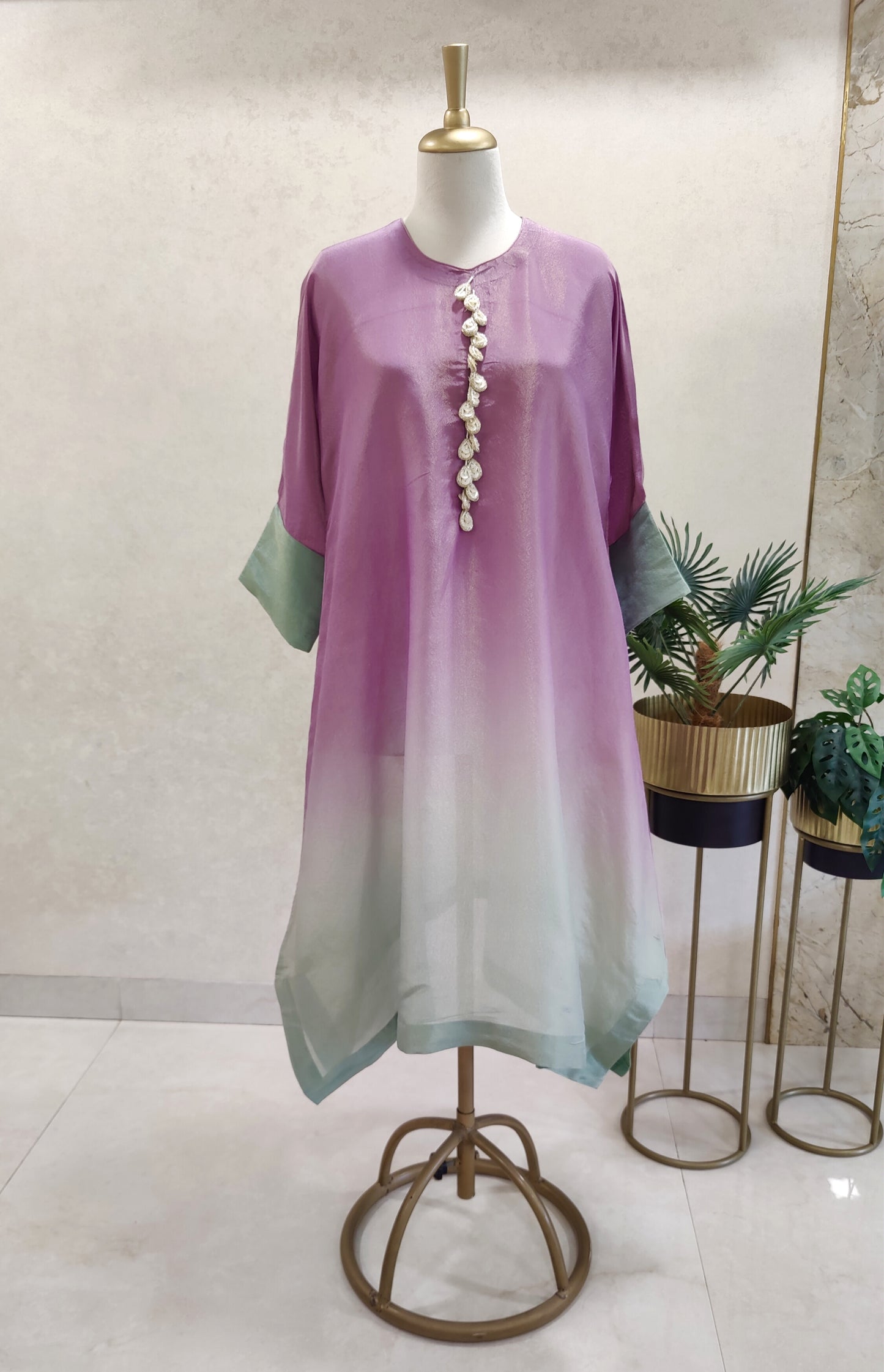 Shaded shimmer asymmetric kurta