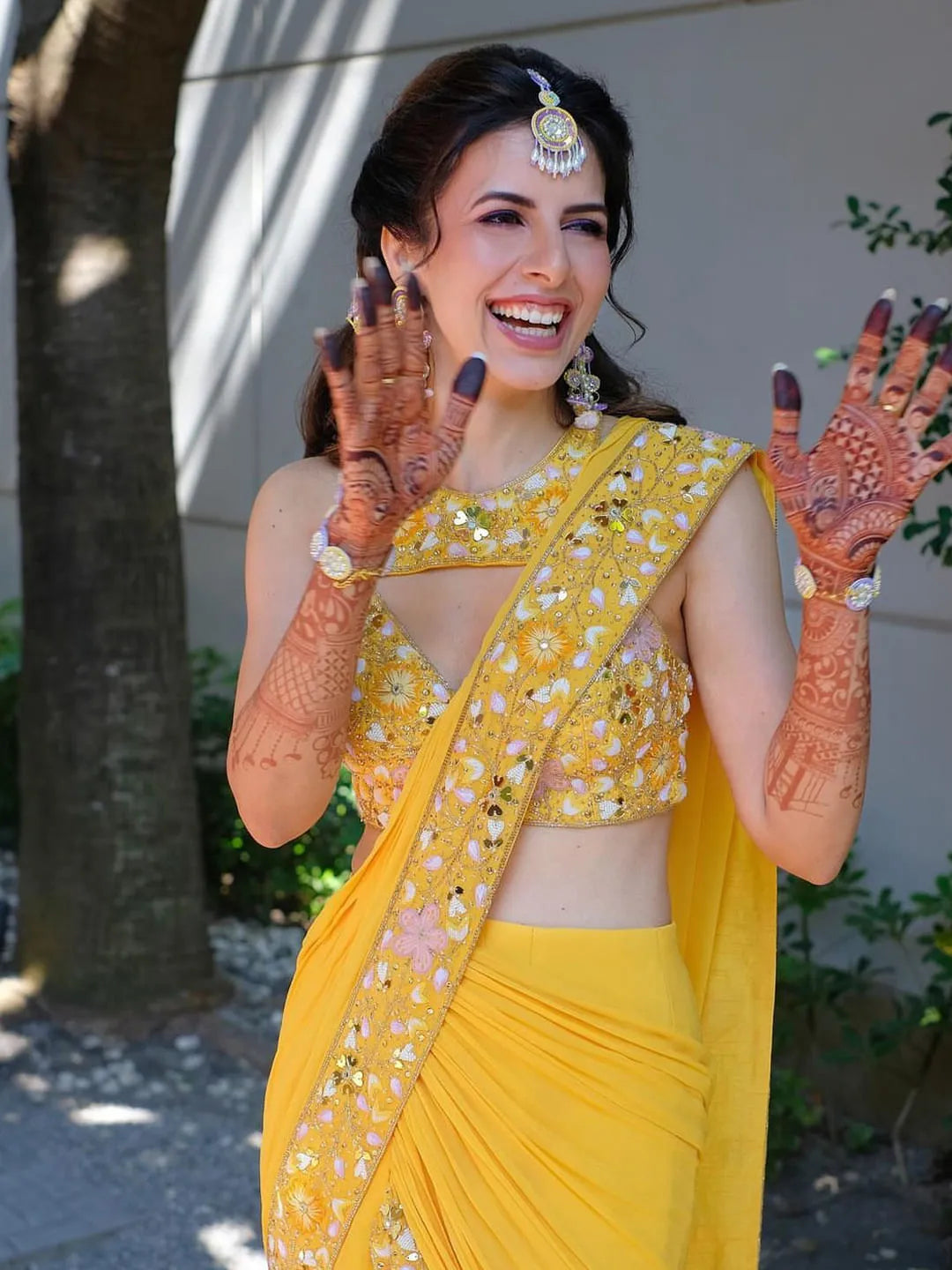 Yellow drape saree with embroidred blouse set